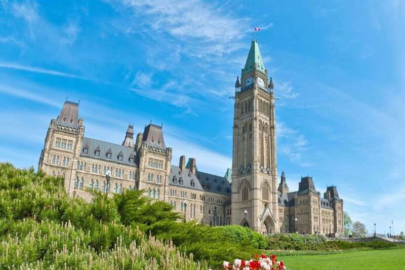 Ottawa: Private Custom Tour with a Local Guide - The political core, explained through exterior views