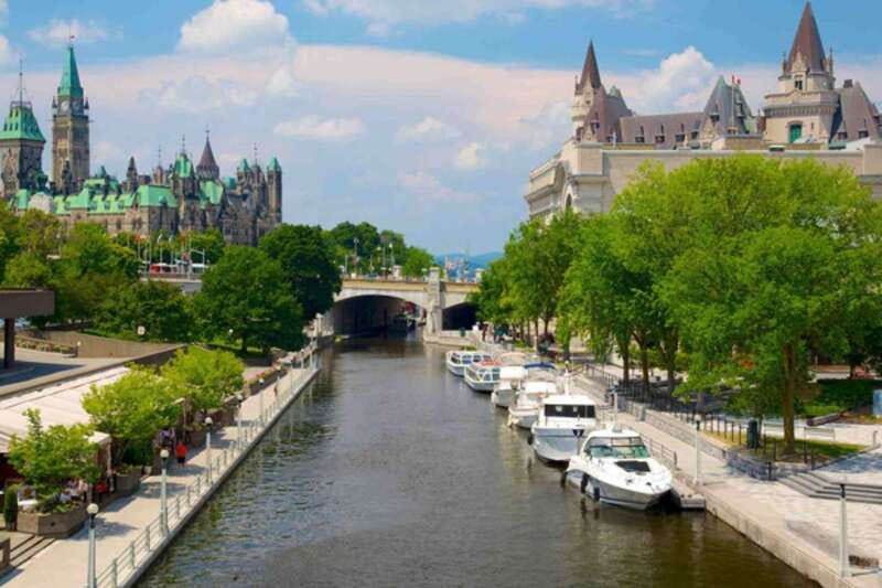 Ottawa: Rideau Canal Cruise - The Rideau Canal route, from Chateau Laurier to Dow’s Lake