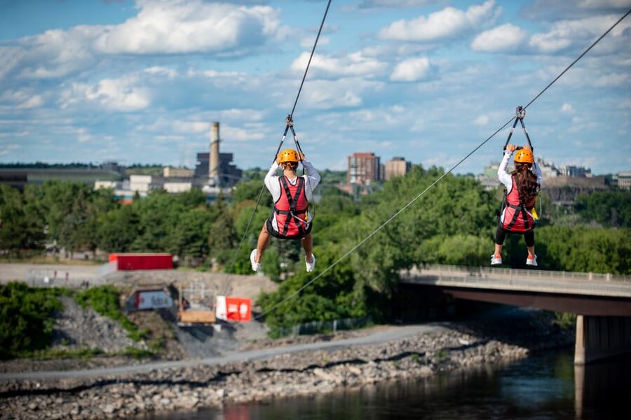 Ottawa: River Zipline Adventure - The ride itself: Ontario to Quebec in under a minute at about 40 km/h