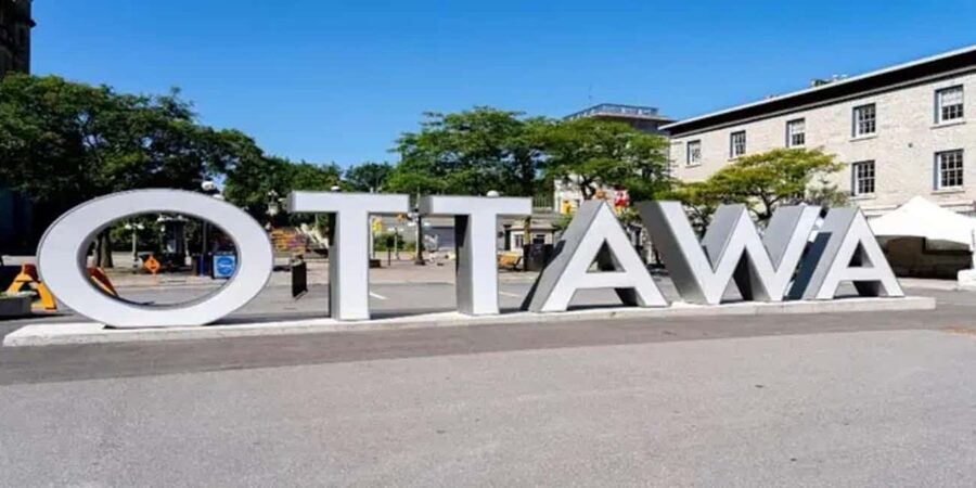 Ottawa: Small Group Night Tour With River Cruise - Ottawa night tour basics, in plain terms
