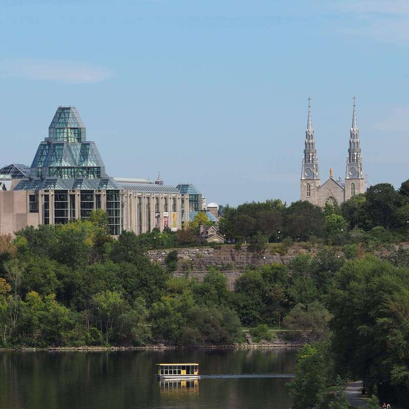 Ottawa: Walking Tour in the Heart of the Capital - A small-group downtown walk that actually helps you get oriented