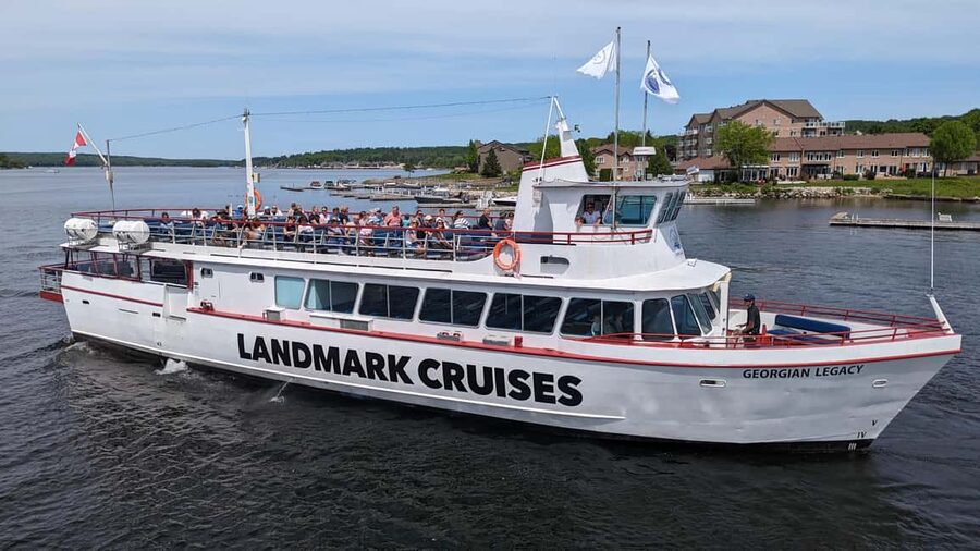 Penetanguishene: Afternoon Sightseeing Cruise - A 2:00 PM cruise that shifts when the wind does