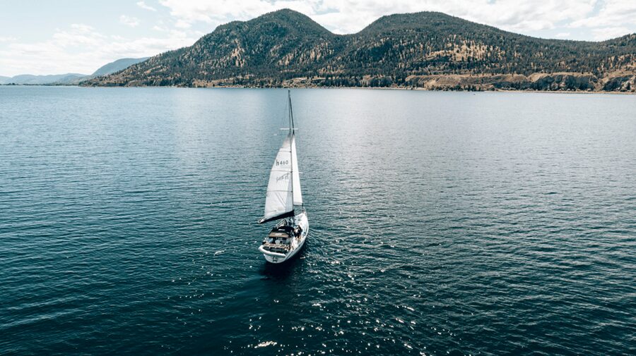 Penticton Okanagan Lake: Sailing Tour - The swim and paddleboard stop is the payoff