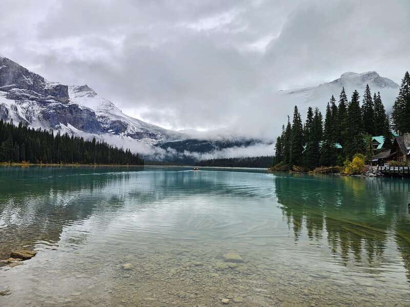 Private Tour Banff/Emerald Yoho Customized Sightseeing - Lake Minnewanka and Bow Falls: the easiest way to add variety
