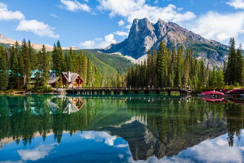 Private Tour: Banff, Moraine Lake, Lake Louise & Beyond - Price and value: when $731 per group makes sense
