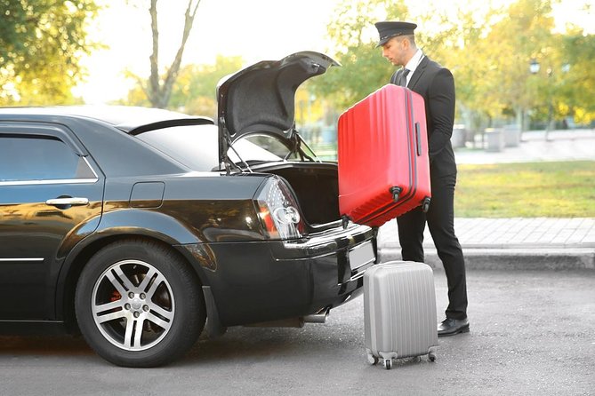 Private Transfer from Vancouver Airport (YVR) - Price and value versus taxis and rideshare