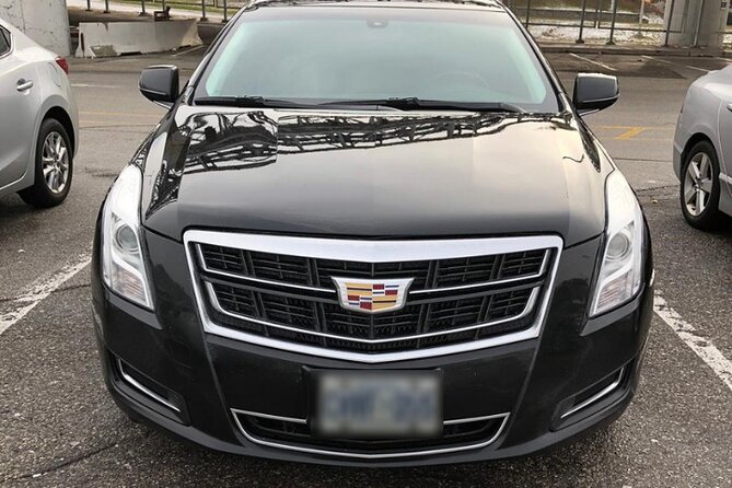 Private Transfer Toronto Pearson Airport To Toronto Hotels/Airbnb - Your driver does more than steer, they help you land smarter