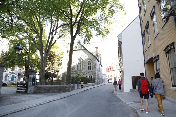 Private Walking Tour of Old Quebec with Funicular - Lower Town and Old Port: Breakneck Steps to the river walk