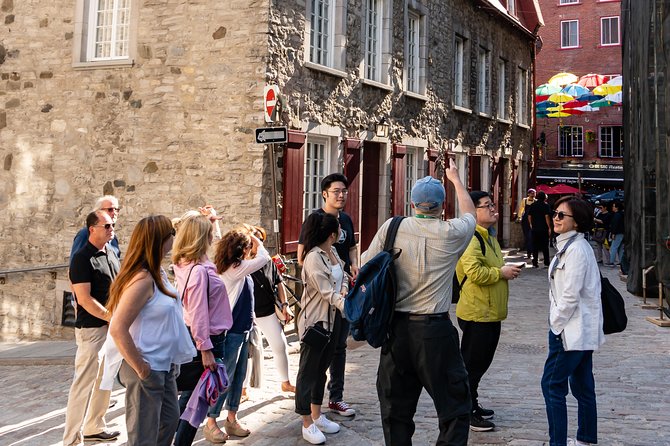 Private Walking Tour of Old Quebec with Funicular - Upper Town orientation: Parliament, Fontaine, and the Plains of Abraham
