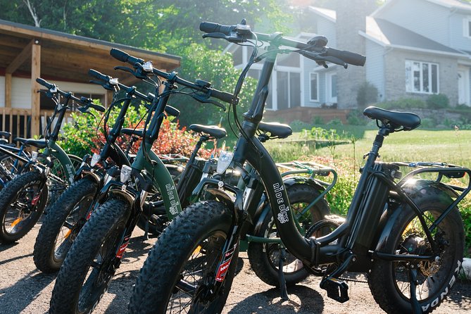Quebec City: Electric Bike Rental on Ile d'Orléans - The safety briefing and the practical reality of road shoulders