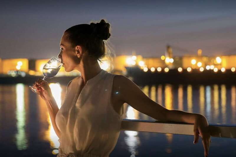 Québec City: Evening Cruise with Live DJ - Is This Cruise Worth Booking for Your Trip?