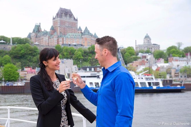 Quebec City Guided Sightseeing Cruise - Arriving at Croisières AML on Rue Dalhousie