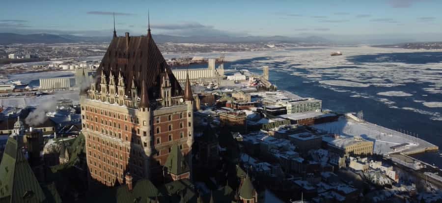Quebec city guided tour 4H with Driver/Guide - Getting around in a Chrysler Pacifica, not a cramped van