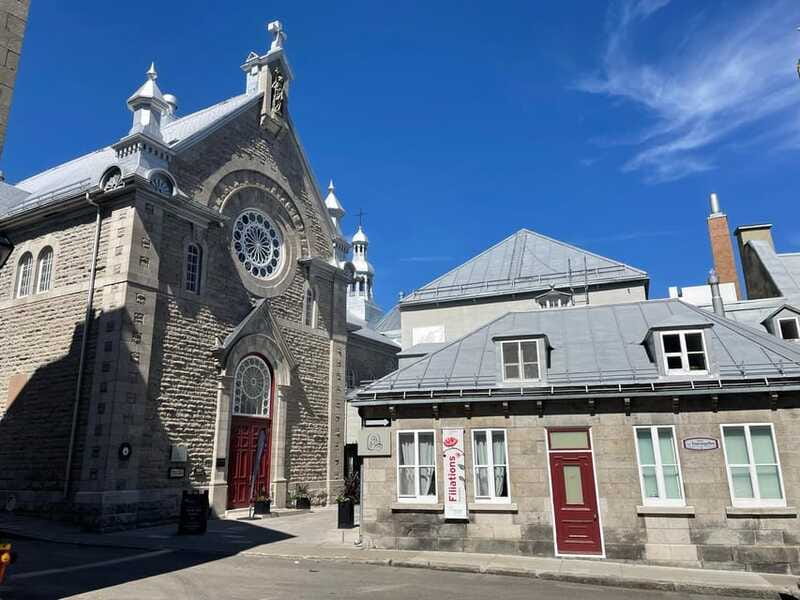 Quebec City: Historic District Walking Tour (2h) - Price and what you get for $190 per group