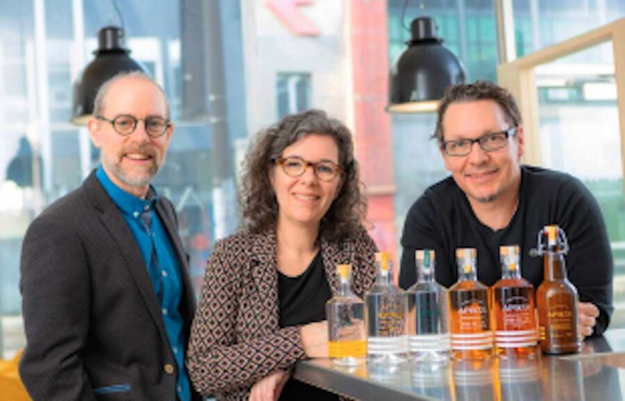 Quebec City: Honey and Distillery Tour with Tasting - The tasting session: 3 products, one expert, and a chance to ask real questions