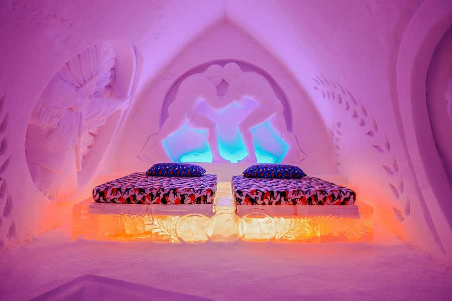 Quebec City: Hotel de Glace Ice Hotel Visit - The Chapel, Snow Arches, and Why This Stop Feels Special