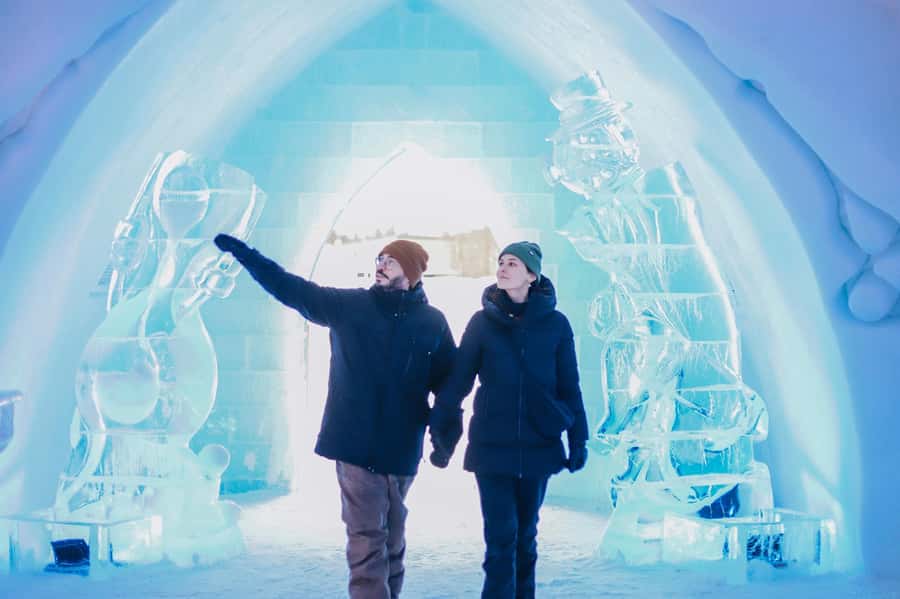 Quebec City: Hotel de Glace Ice Hotel Visit - Ticket Pickup at Village Vacances Valcartier (How to Find It)