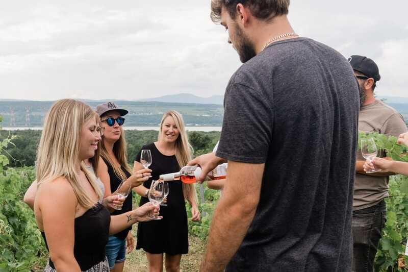 Quebec City: Island of Orleans Wine Tour - The guide element: humor, bilingual commentary, and real momentum