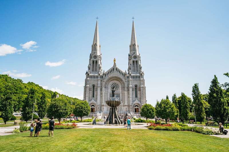 Quebec City: Montmorency Falls & Ile d'Orleans Half-Day Tour - The ride down Chemin du Roy: scenic views without the driving
