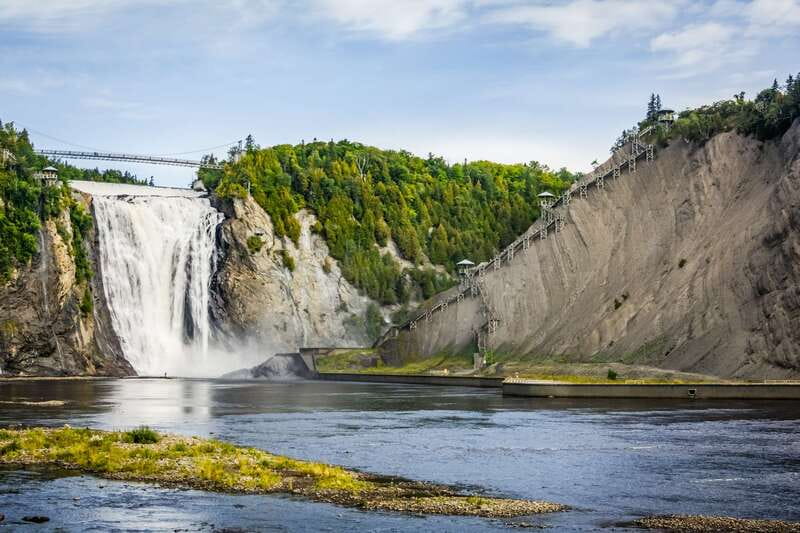 Quebec City: Montmorency Falls with Cable Car Ride - Timing, crowds, and the best way to pace a half-day