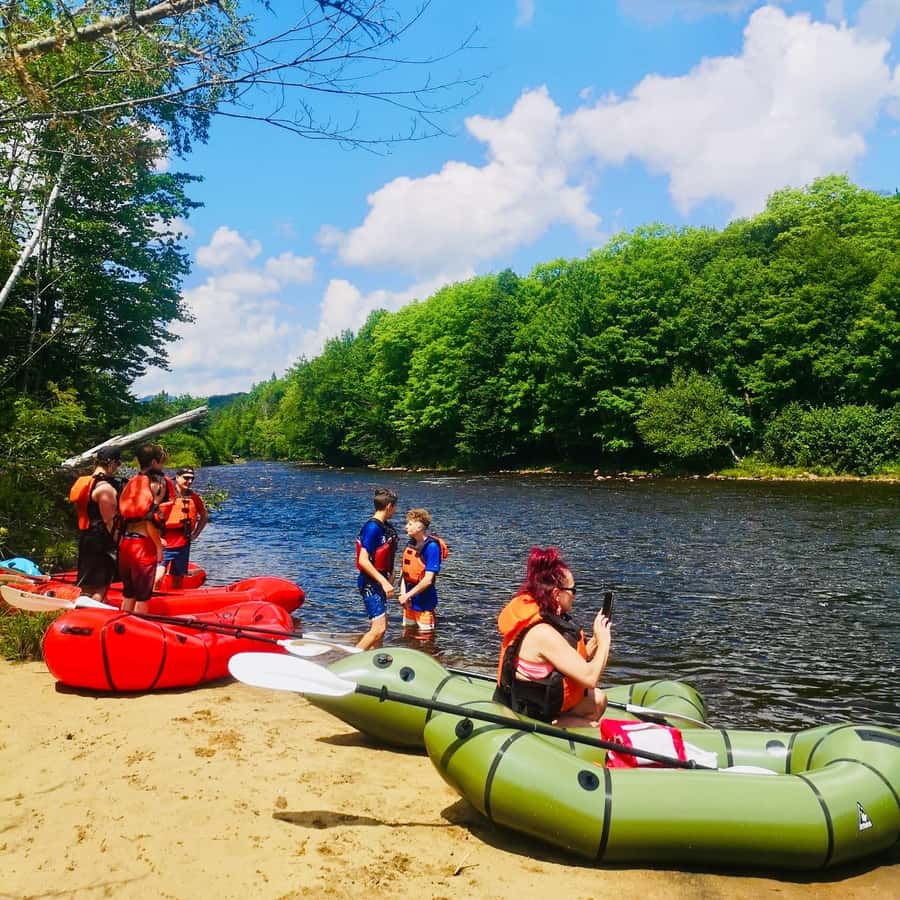 Quebec City: Montmorency River Inflatable Kayak Guided Tour - Gear and clothing: what you get, and what you should bring