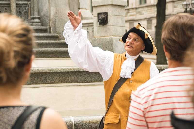 Quebec City: Old Quebec Historical Walking Tour - The guide experience: humor, pacing, and real answers