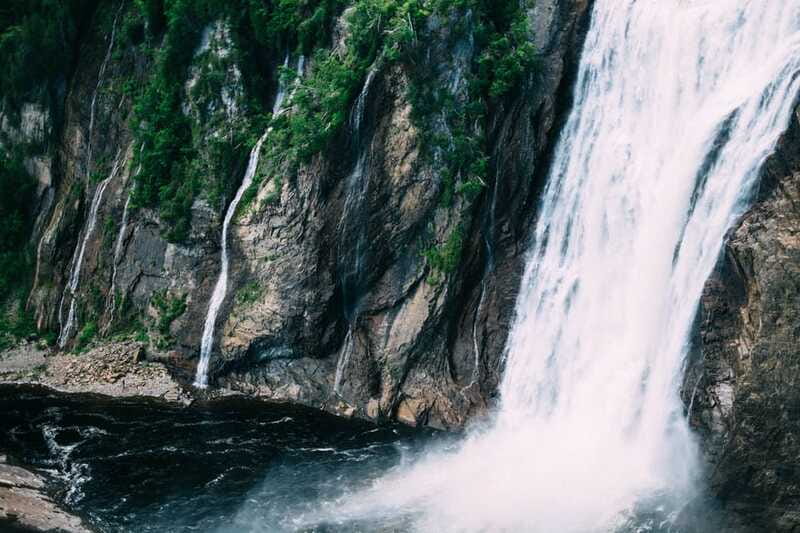 Quebec City: Old Town and Montmorency Falls Bus Tour - Timing at the Falls: How to Get the Most From 45 Minutes