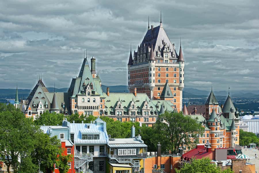Quebec City: Private Walking Tour with a Local - Why this beats a checklist tour in Quebec City