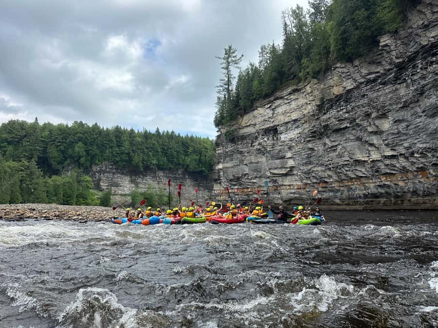 Quebec City: Rafting or kayaking – Jacques-Cartier Canyon - Safety training is not a formality here, and that changes everything