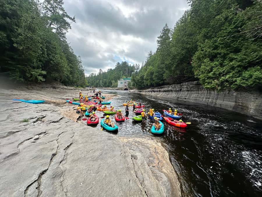 Quebec City: Rafting or kayaking – Jacques-Cartier Canyon - What to pack, what to skip, and the simple rules that keep it safe