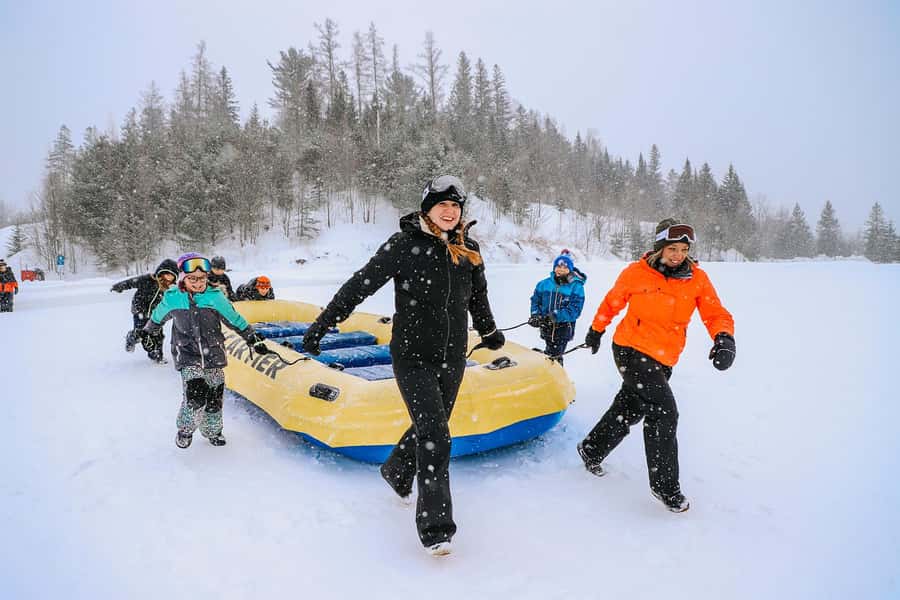 Quebec City: Snow Tubing at Village Vacances Valcartier - Lines, timing, and why arriving earlier usually pays off