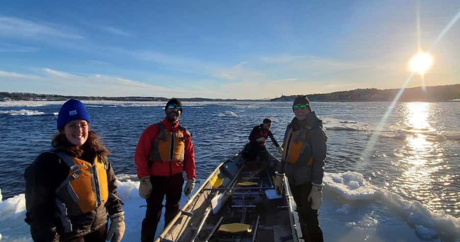 Quebec City: Sunset Ice Canoe Experience with Sauna - How hard is it, really? Physical effort and cold-weather prep