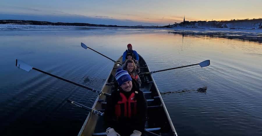 Quebec City: Sunset Ice Canoe Experience with Sauna - Where to meet: Anse-au-Foulon ramp by Tennis Montcalm