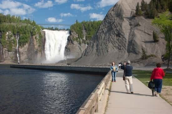 Quebec: City Tour, Montmorency Falls & Île d'Orléans Tour - The 7-Hour Plan: How the Pace Works in Real Life