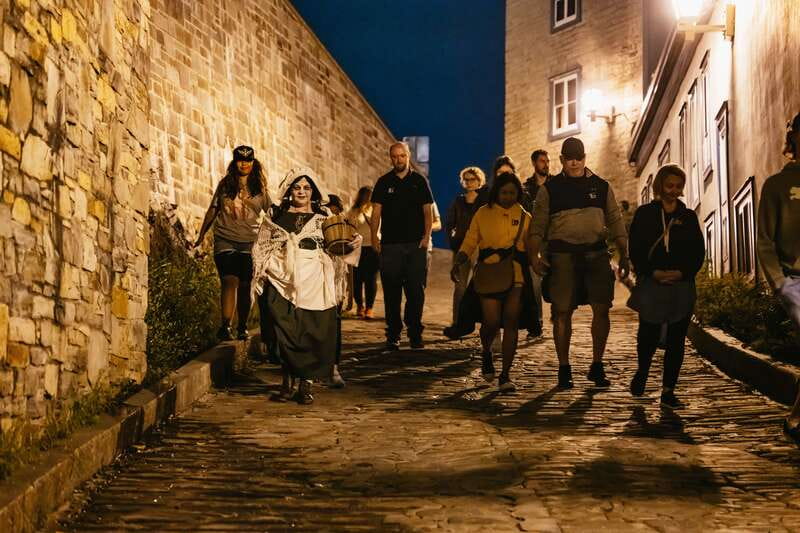 Quebec Interactive Street Theatre: "Crimes in New France" - A two-hour walking tour that uses Old Quebec after dark