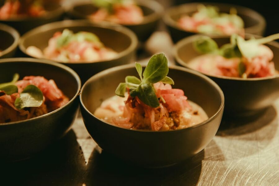 Quebec: Old Quebec City Food Tour with 10+ Local Tastings - Drink tastings: wine and Quebecois gin, without making it a party