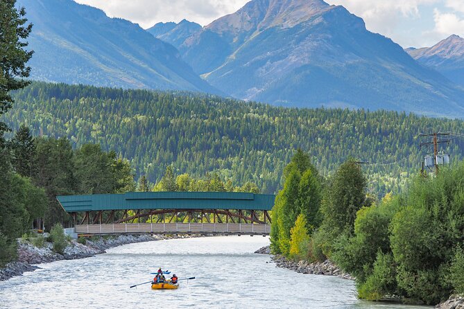 Rafting Adventure on the Kicking Horse River - What happens at the water: your Kicking Horse River ride