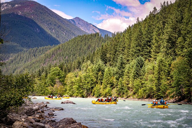 Rafting Adventure on the Kicking Horse River - Lunch, snacks, and timing: fueling your day on the water