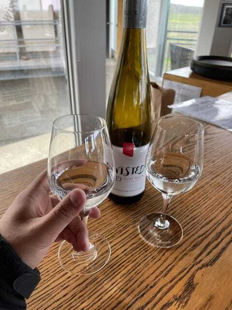 Relaxing Lunch & Wine Tour through Niagara's Wine Country - Stop 2 and 3: two more tastings, with time to refine what you like