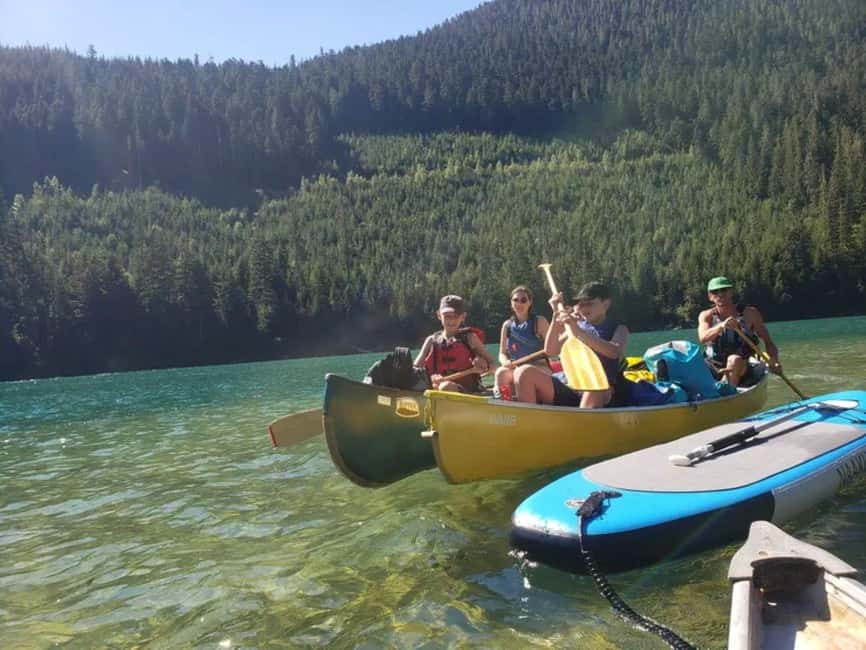 Revelstoke: Guided Canoe Tour with Snacks - Who this canoe tour suits best in Revelstoke