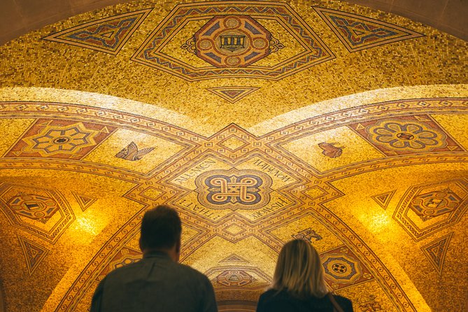 Royal Ontario Museum Admission - The Temporary Exhibition Upgrade: When It’s Worth Paying More