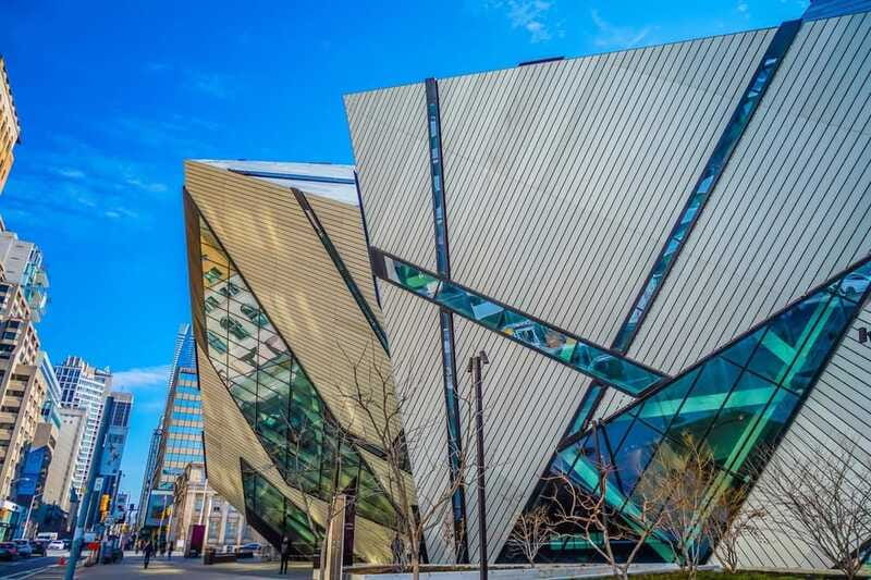 Royal Ontario Museum Revealed: A Guided Tour Through History - Should you book the Royal Ontario Museum guided tour?