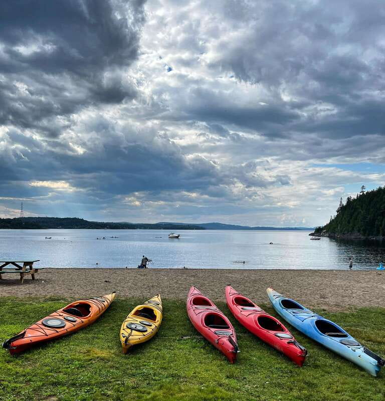 Saint John River: River Relics Kayak Tour - River lighthouses: 150+ years of navigation through the same waters