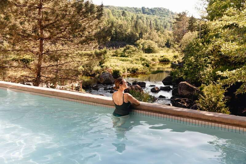 Saint-Sauveur: relaxation session in a Nordic thermal spa - Views that make relaxation easier, not harder