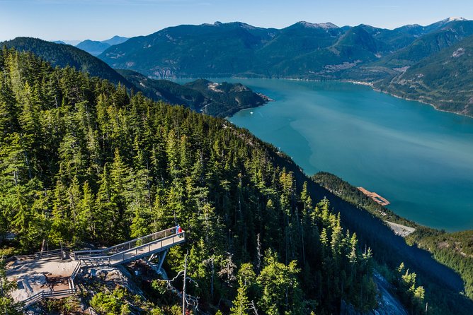 Sea to Sky Gondola Ticket - When crowds are low, the small-group gondola really pays off