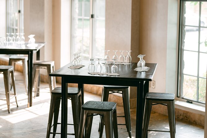 Seated Tasting Experience at Konzelmann Winery - Konzelmann’s Seated Tasting, in a New Hall That Changes the Mood