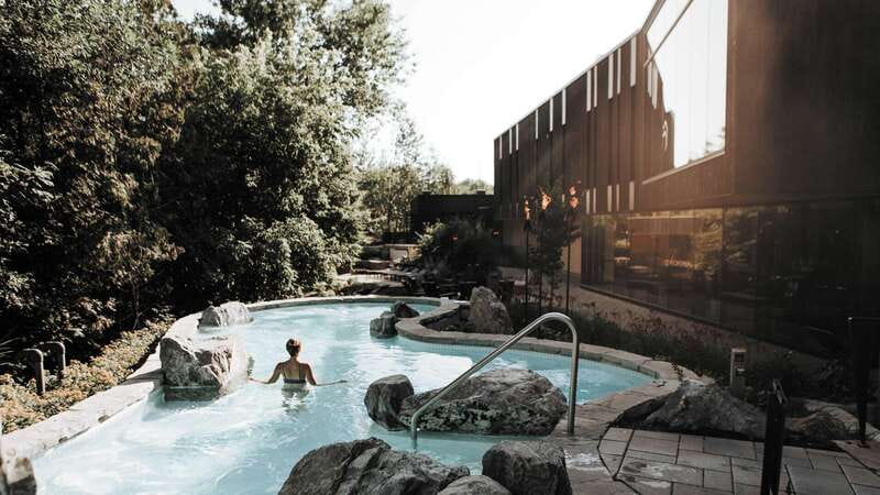 Sherbrooke: Nordic Spa Thermal Experience - Strøm Nordic Spa Sherbrooke, lakeside calm on Nuns’ Island