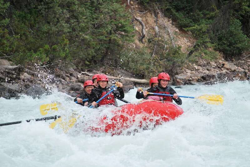 Sunwapta Challenge Whitewater Rafting in Jasper - Wildlife and local context: where the guide adds real value