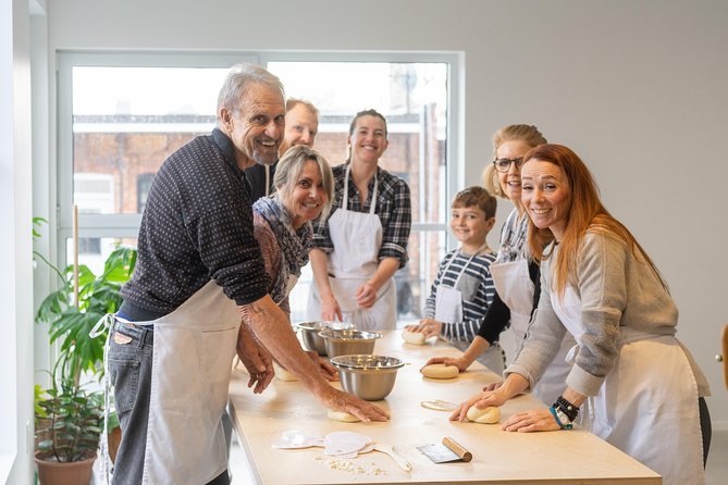 The Bagel Class presents : Montreal Bagel Making Workshop! - Inside the home kitchen: what you actually do