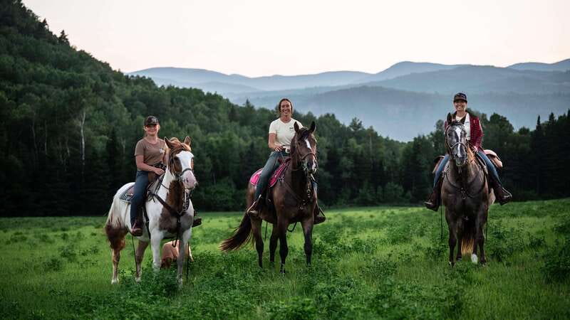 The Montagnarde: Guided horseback ride on mountain trails. - Starting at the Ranch: Comfort, Horses, and a Real Intro